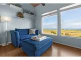 2316 Beach Dr - Photo 15