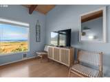2316 Beach Dr - Photo 18