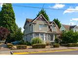 707 5TH St - Photo 2