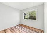 23850 Treehill Dr - Photo 17