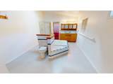 614 Hassett St - Photo 36