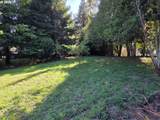 614 Hassett St - Photo 6