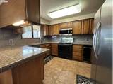 1646 Oak St - Photo 3