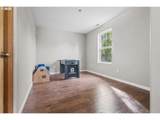 451 Oak Terrace - Photo 18