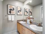 3129 Willamette Blvd - Photo 19