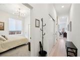 6610 Greenwich Ave - Photo 8