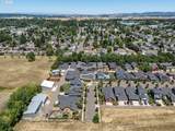 1040 Berkeley Ln - Photo 43