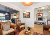 1105 Nehalem St - Photo 11