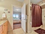 1000 Holladay Dr - Photo 20