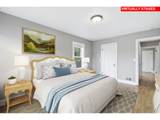 1102 Center St - Photo 17