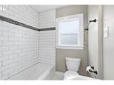 1102 Center St - Photo 22