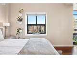 1025 Couch St - Photo 19