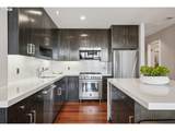 1025 Couch St - Photo 9