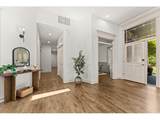 260 Avondale Way - Photo 4