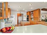 63704 Seven Devils Rd - Photo 18
