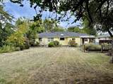 1470 Queens Way - Photo 34