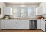 17149 Snowdale St - Photo 9