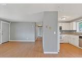 1535 Oak St - Photo 18
