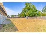 1535 Oak St - Photo 28