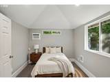 129 11TH St - Photo 19