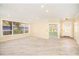 1565 Santa Rosa St - Photo 3