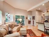 9623 Oak View Dr - Photo 15