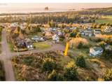  Valley View Dr - Photo 1
