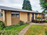 300 Maple St - Photo 4