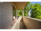 2902 Mcloughlin Blvd - Photo 12