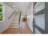 2902 Mcloughlin Blvd - Photo 3