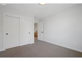 2902 Mcloughlin Blvd - Photo 30