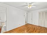 2070 Primrose St - Photo 22