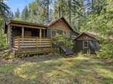 23060 Wallace Ave - Photo 2