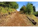 21395 Summit Dr - Photo 16