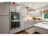 250 St James Pl - Photo 3