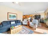123 Hemlock St - Photo 6