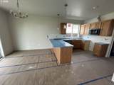 3416 8TH Pl - Photo 4