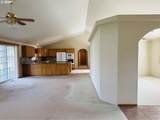 210 Palomino Ave - Photo 8