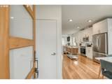 1390 Simpson St - Photo 3
