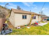 2460 Melrose Dr - Photo 19