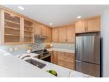 1320 Hall St - Photo 15