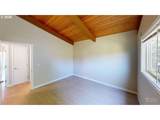 15954 Short Way - Photo 32
