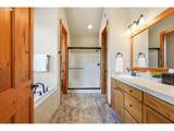12800 Salmon Creek Ave - Photo 20