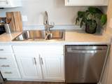 318 Roberts Ave - Photo 6