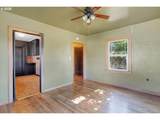 1162 Lyle St - Photo 11