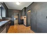 1162 Lyle St - Photo 13