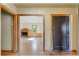 1162 Lyle St - Photo 16