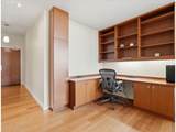 1025 Couch St - Photo 19