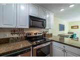 2190 Maplewood Dr - Photo 16