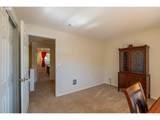 2190 Maplewood Dr - Photo 25